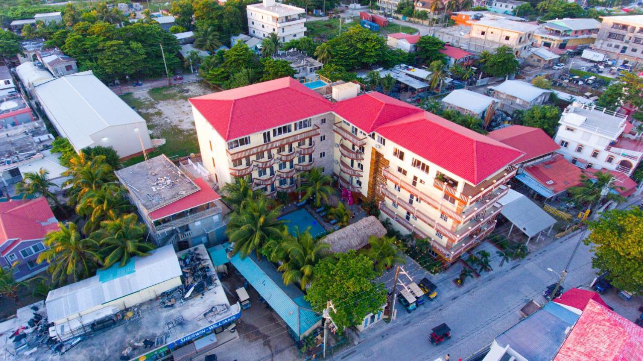 סן פדרו Tropical Palace Hotel מראה חיצוני תמונה