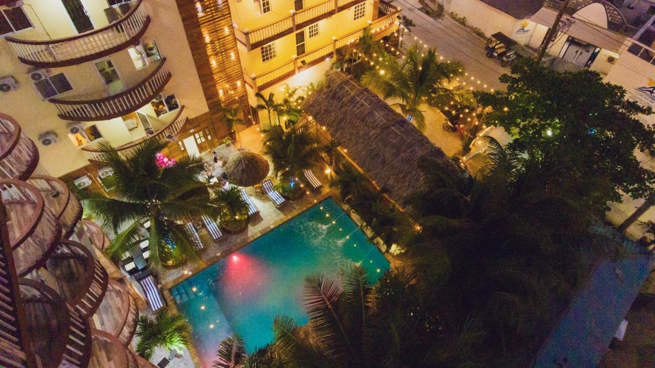 סן פדרו Tropical Palace Hotel מראה חיצוני תמונה