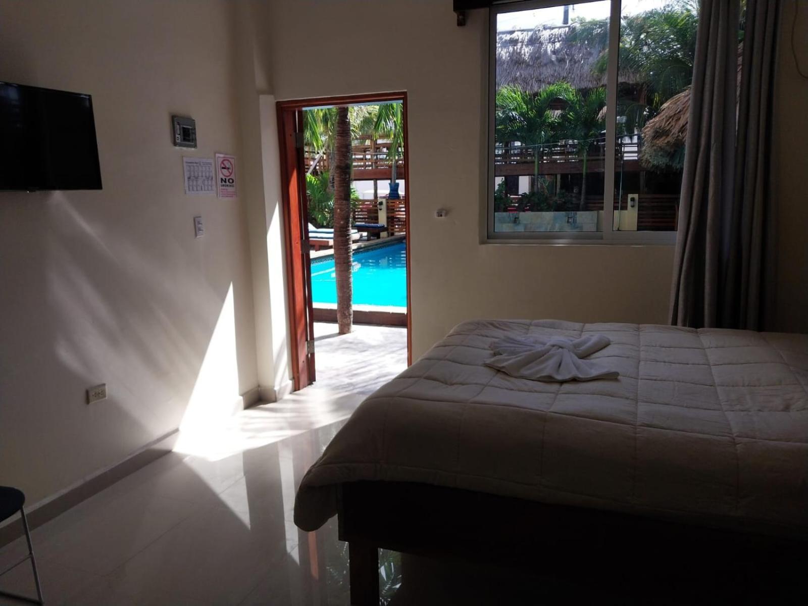 סן פדרו Tropical Palace Hotel מראה חיצוני תמונה