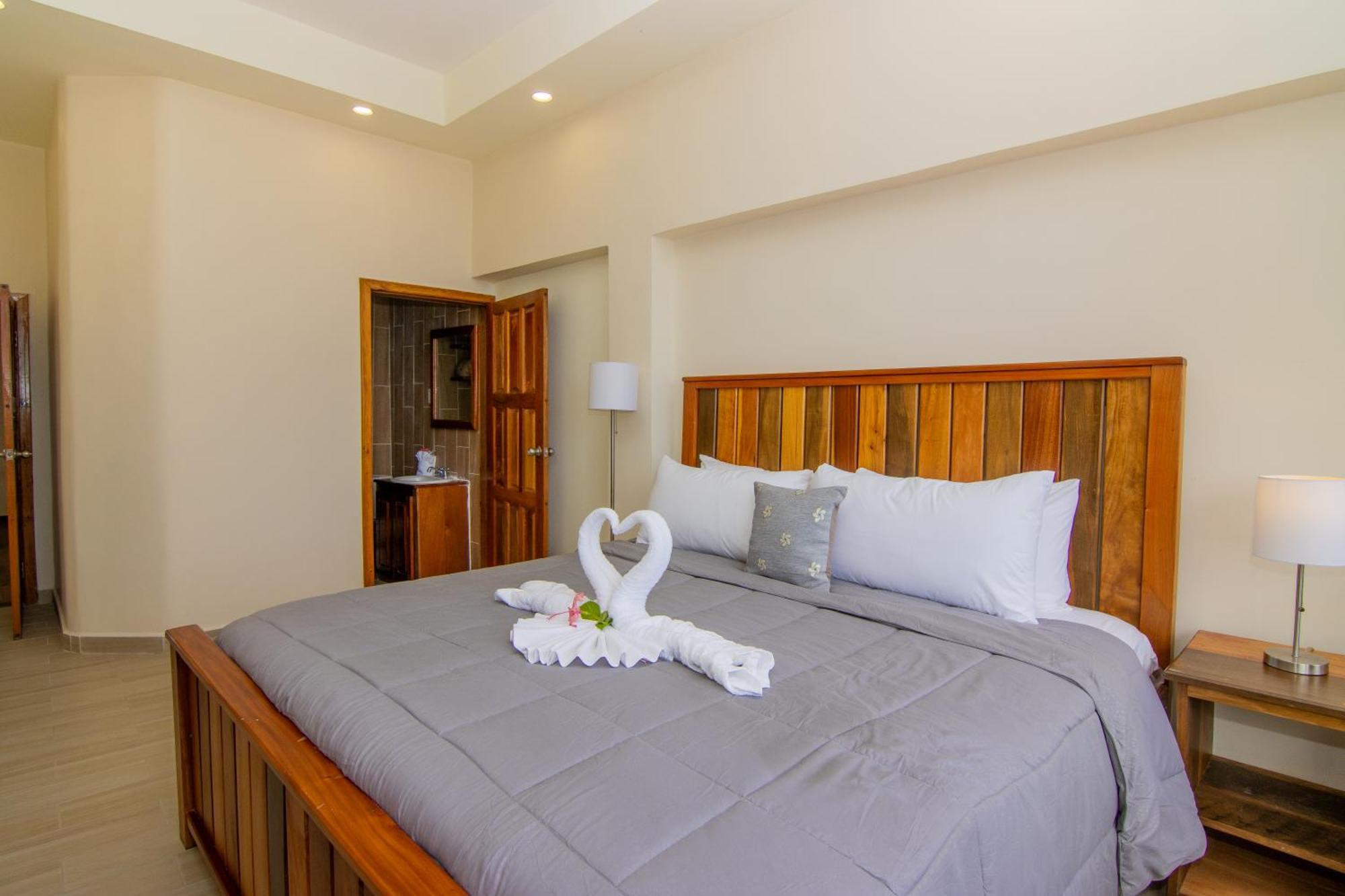 סן פדרו Tropical Palace Hotel מראה חיצוני תמונה